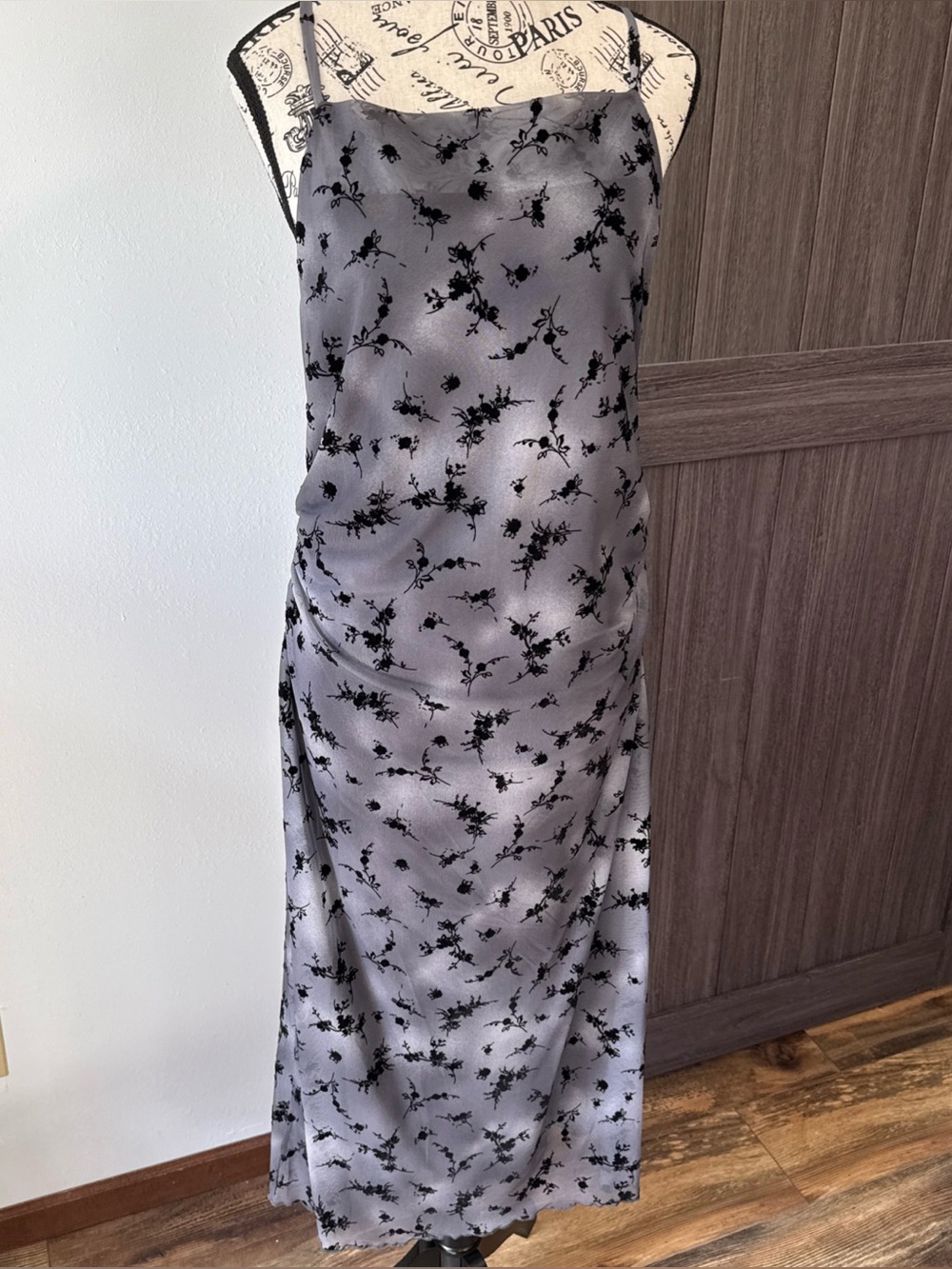 Wild Fable Women's Flocked Mesh Midi Slip Dress - Gray / Black Floral Size Large